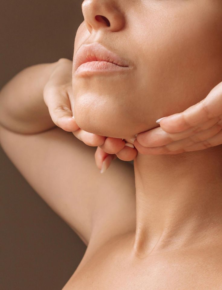 Lipopapada enzimática + Velashape papada
