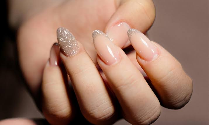 Manicure olmue